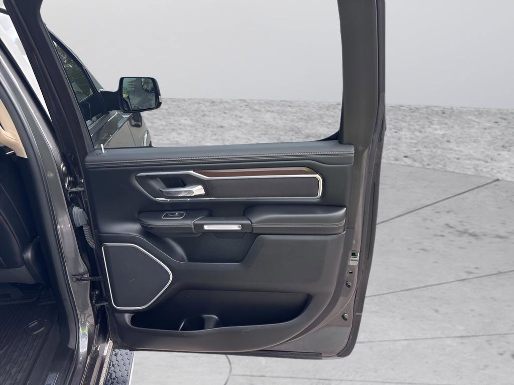 Used 2021 RAM 1500 Laramie image 45