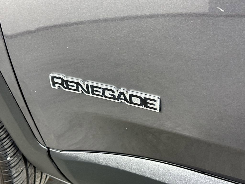 Used 2019 Jeep Renegade Sport w/ UConnect 7.0 Group AWD/4WD image 28