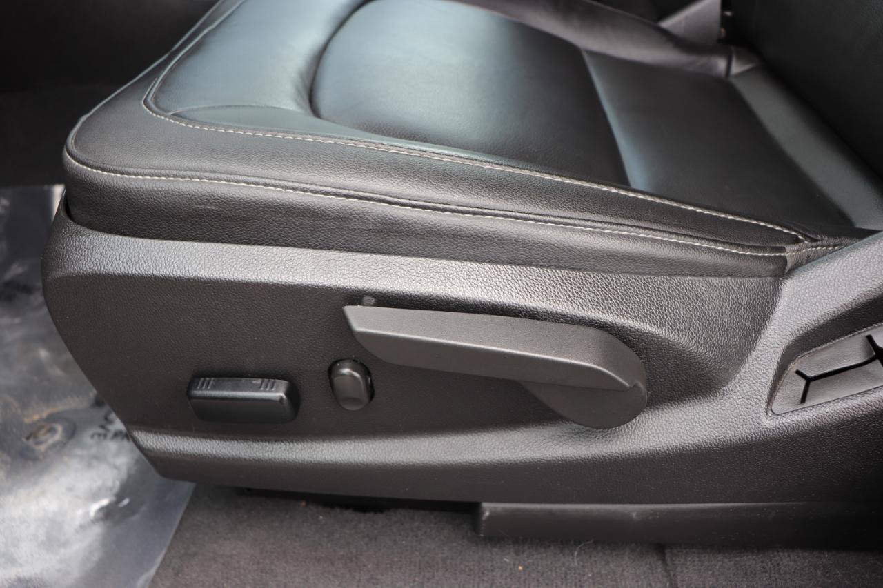 Used 2022 Chevrolet Colorado LT w/ LPO, Tonneau and Step Package AWD/4WD image 45
