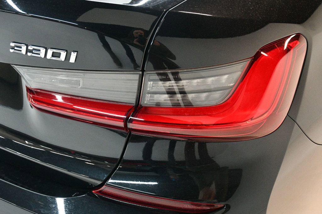 Used 2021 BMW 330i xDrive Sedan image 15