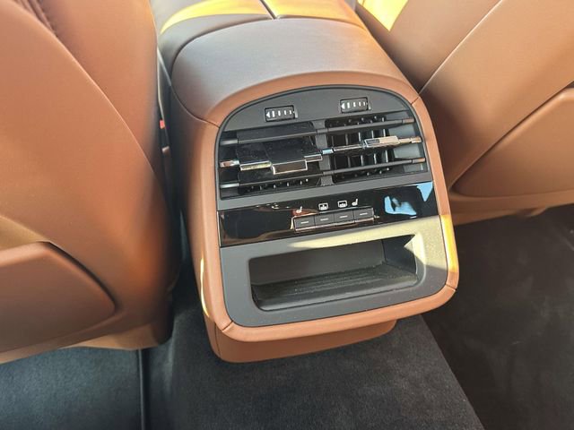 Used 2021 Maserati Quattroporte S GranLusso Q4 image 16