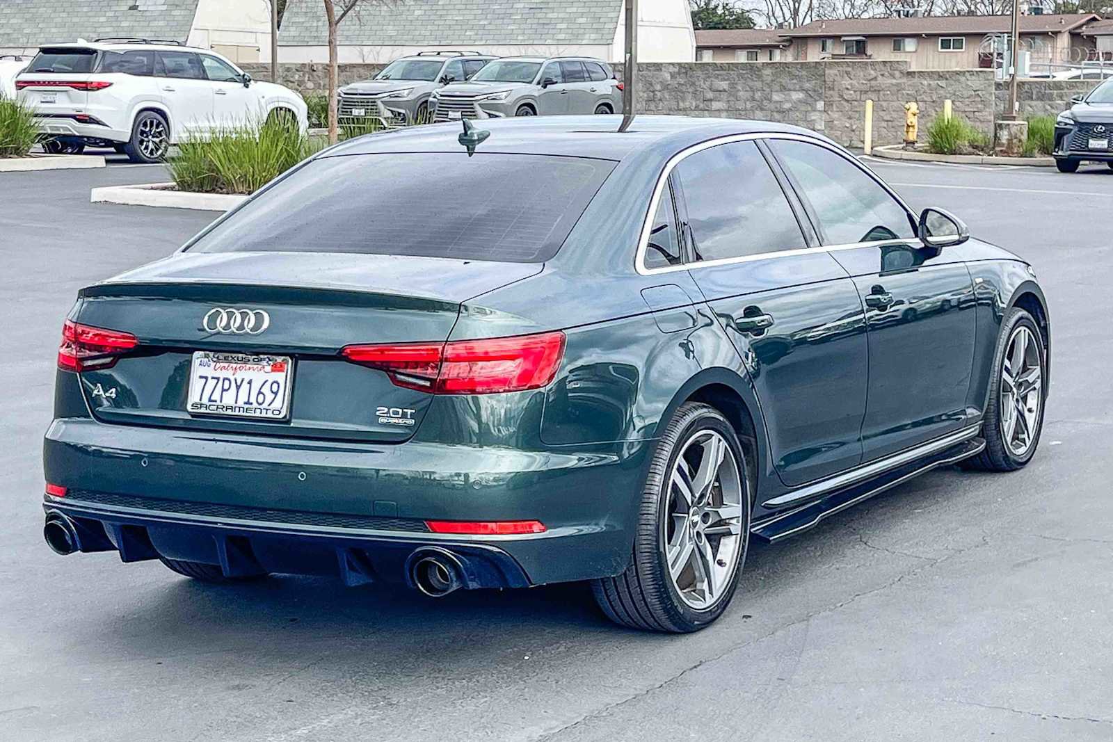 Used 2017 Audi A4 2.0T Premium Plus w/ Premium Plus Package image 4