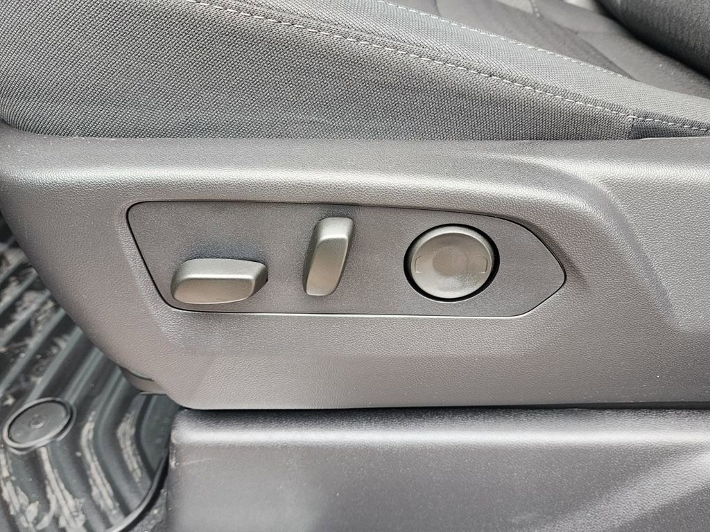 New 2026 GMC Sierra 1500 Elevation image 18