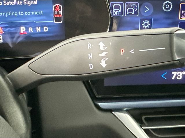 Used 2024 Chevrolet Equinox EV LT FWD image 23