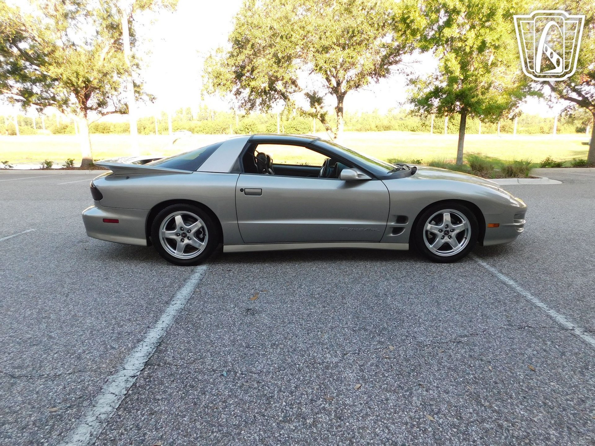 Used 1999 Pontiac Firebird Formula w/ Security Pkg image 5
