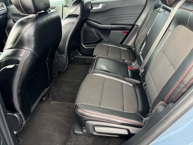 Certified 2025 Ford Escape ST-Line w/ Tech Pack #1 AWD/4WD image 24