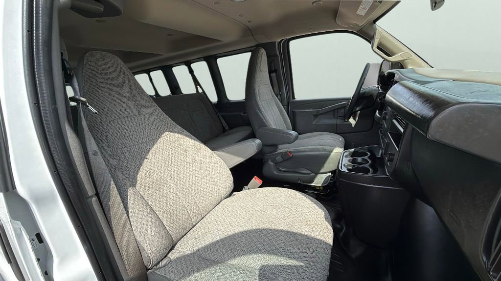 Used 2023 Chevrolet Express 3500 LS image 13