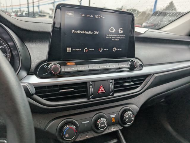 Used 2024 Kia Forte LXS w/ LXS Technology Package image 20