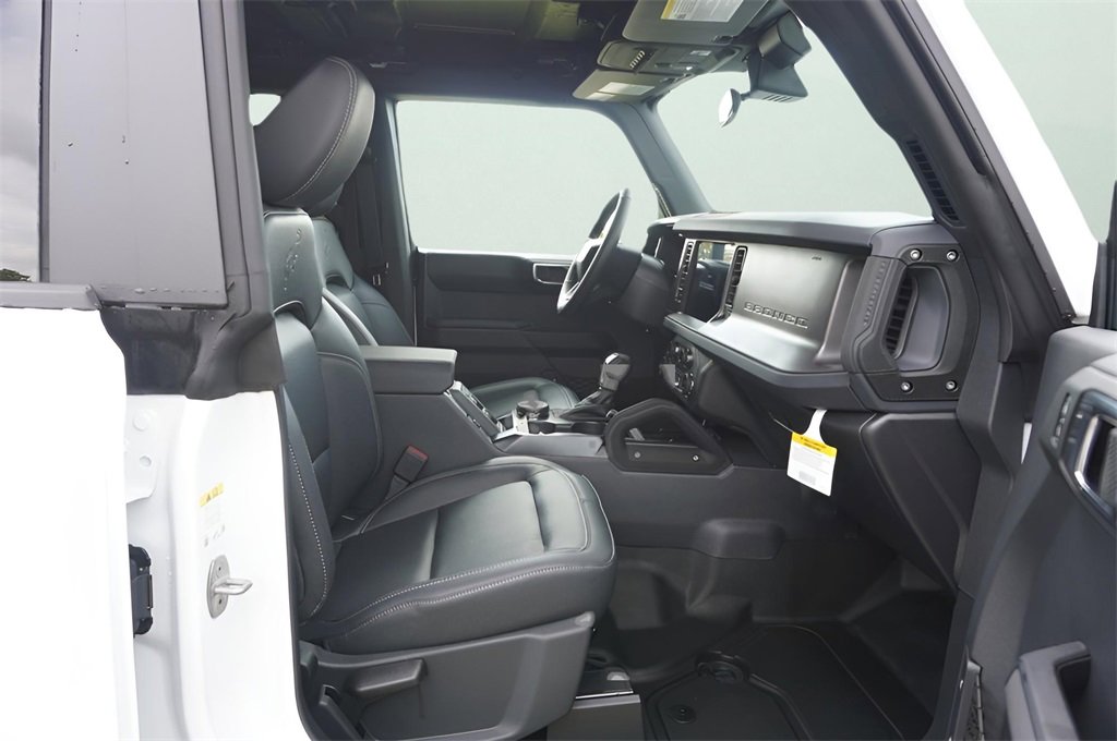 New 2025 Ford Bronco Big Bend image 9