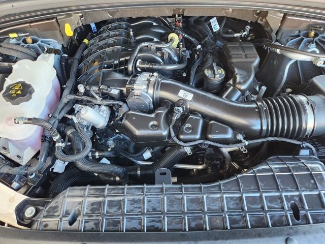 Used 2025 Jeep Grand Cherokee Summit image 34