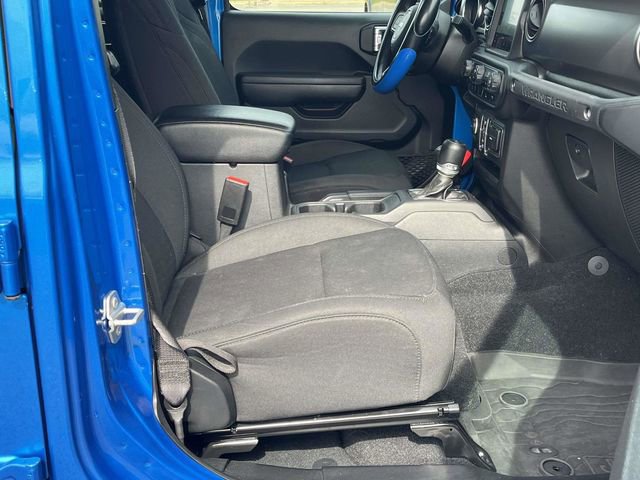 Used 2022 Jeep Wrangler Unlimited Sport AWD/4WD image 23