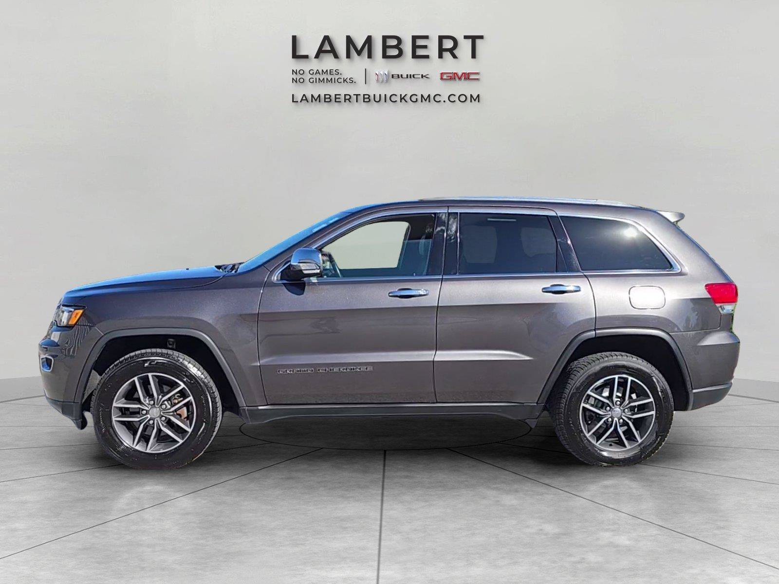 Used 2018 Jeep Grand Cherokee Limited w/ Luxury Group II AWD/4WD image 2