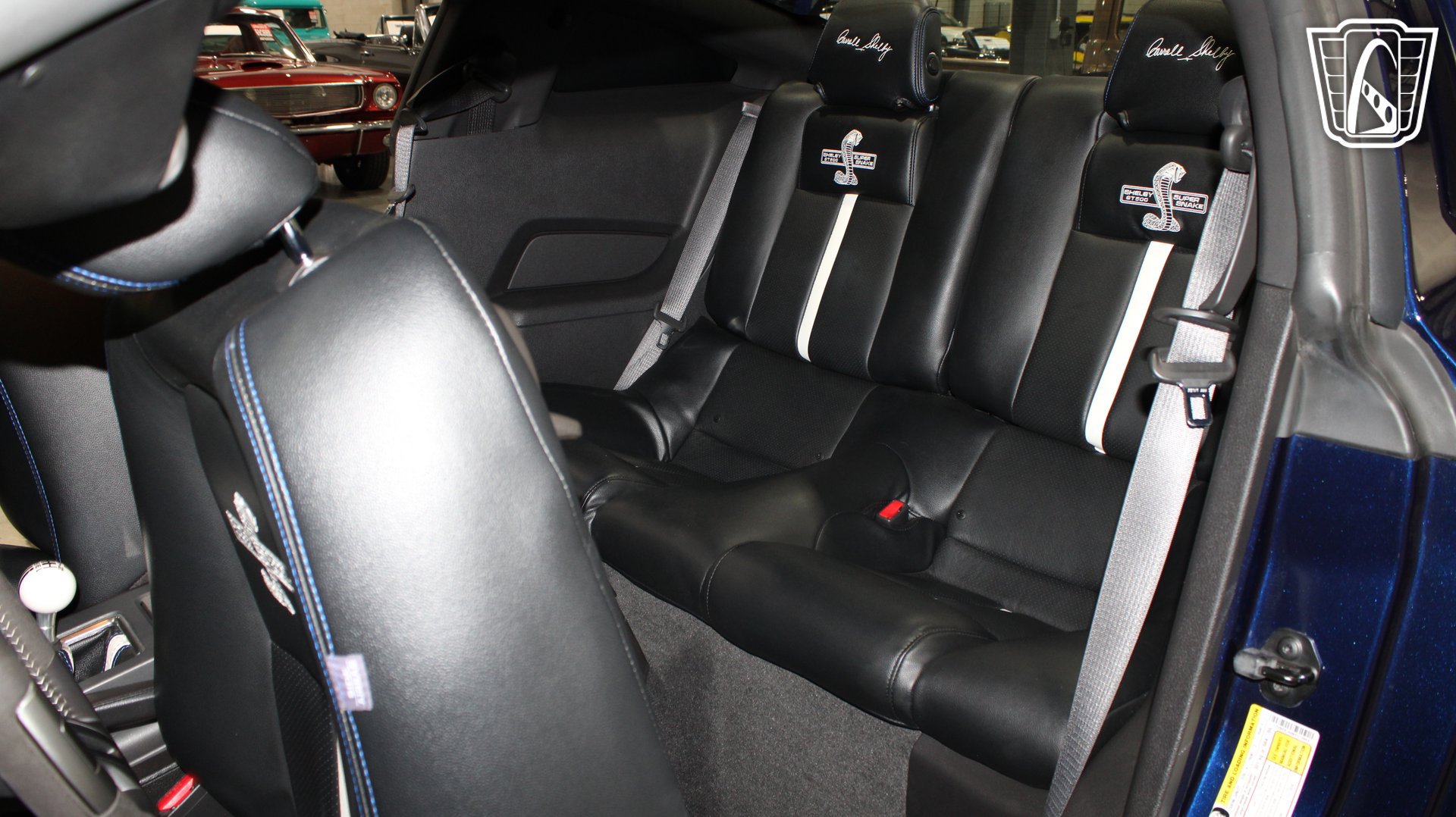 Used 2011 Ford Mustang Shelby GT500 w/ Electronics Pkg RWD image 8