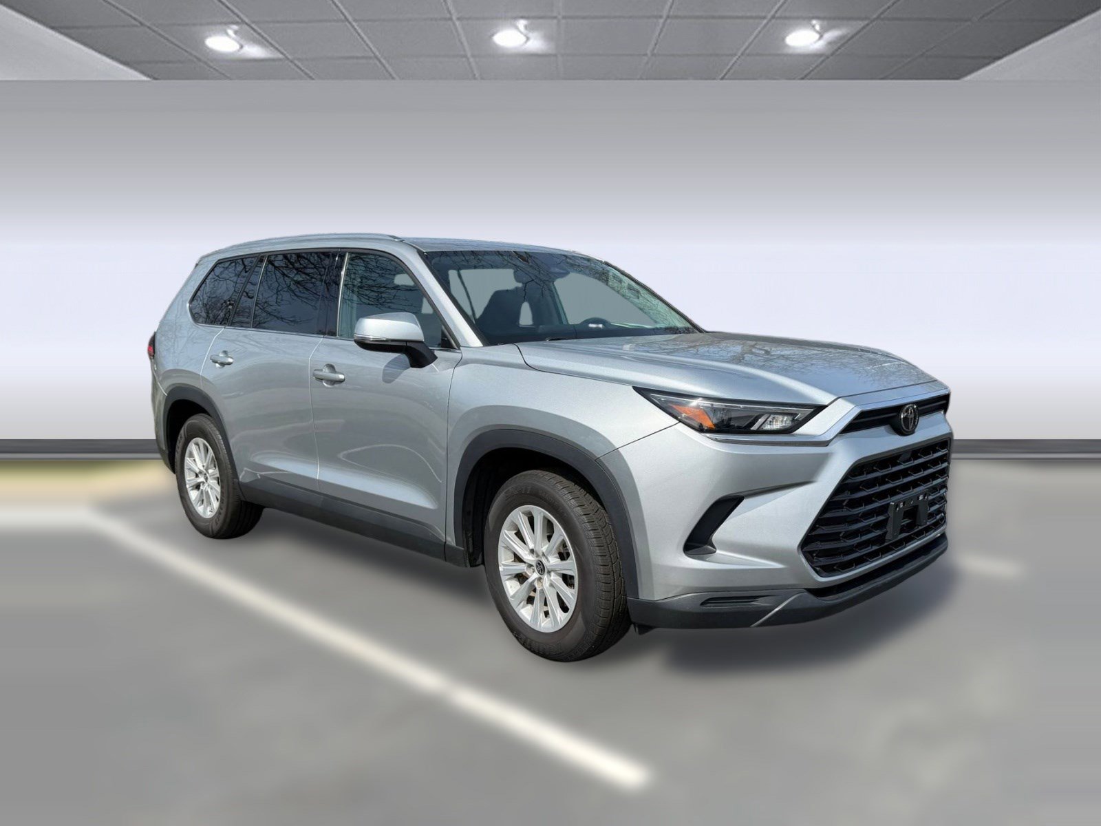 Used 2024 Toyota Grand Highlander XLE image 5