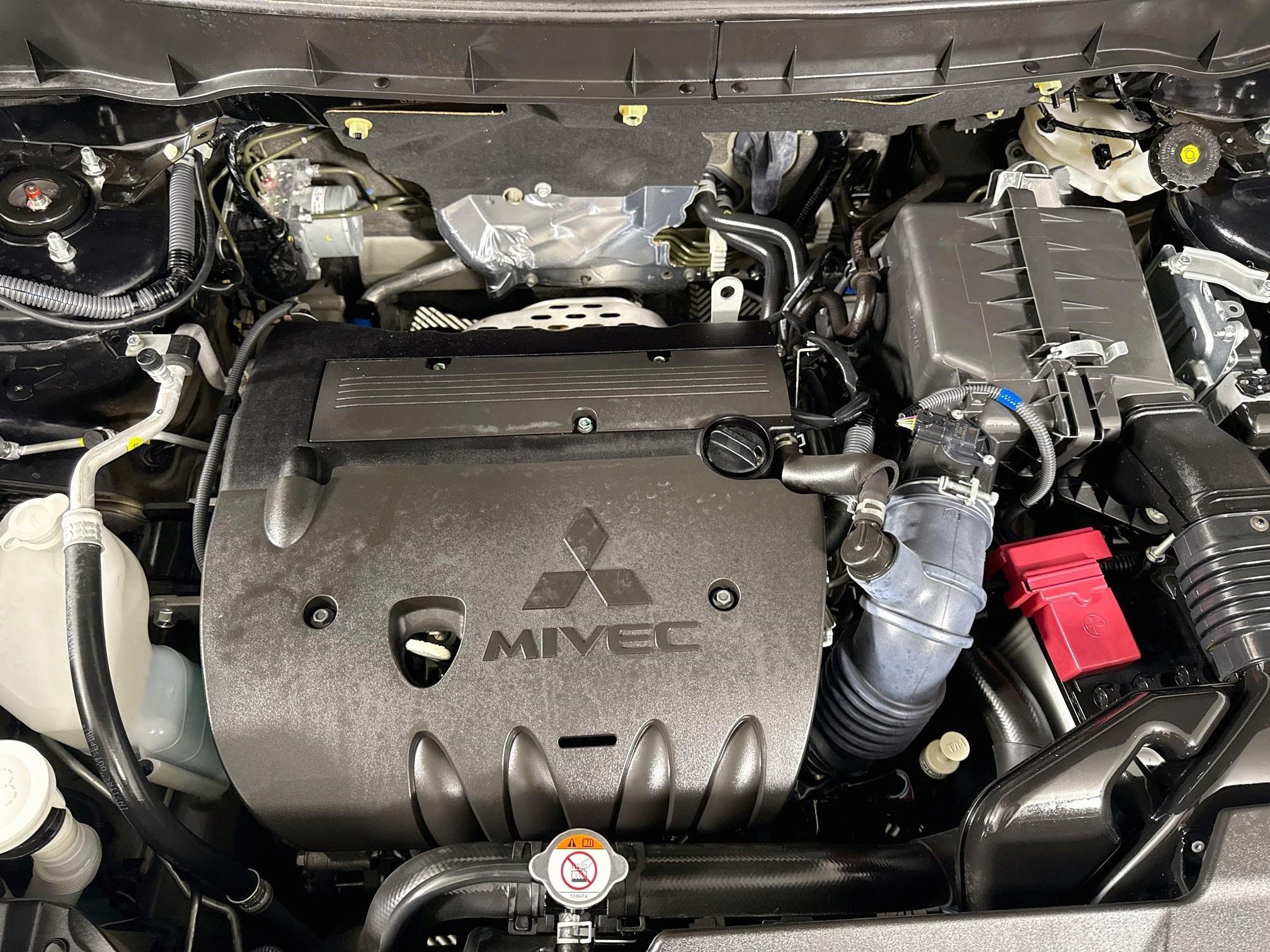 Used 2024 Mitsubishi Outlander Sport LE AWD/4WD image 38