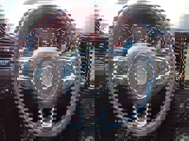 Used 2019 Jeep Compass Limited w/ Safety & Security Group image 11