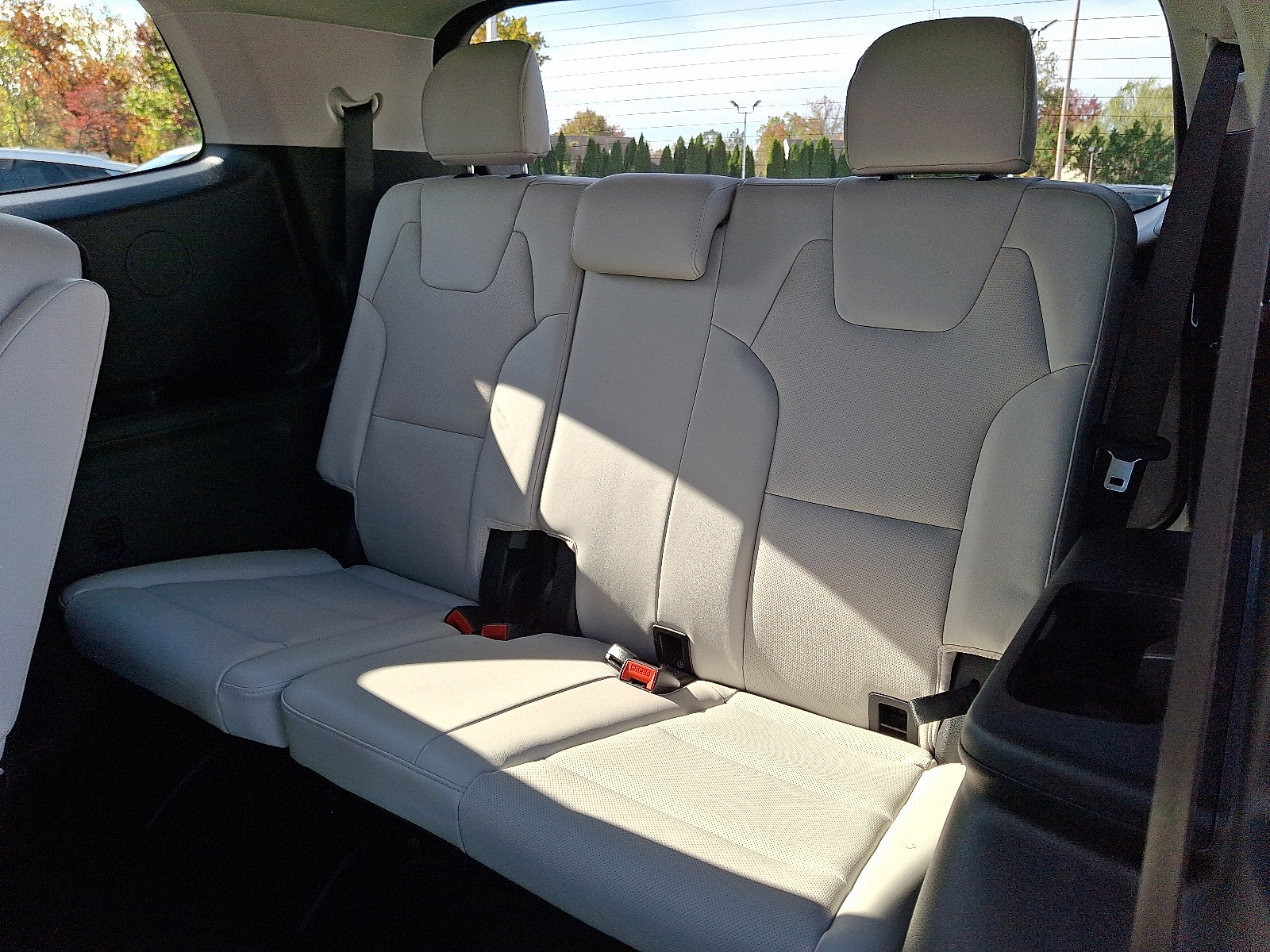 Certified 2022 Kia Telluride EX w/ EX Premium Package image 11