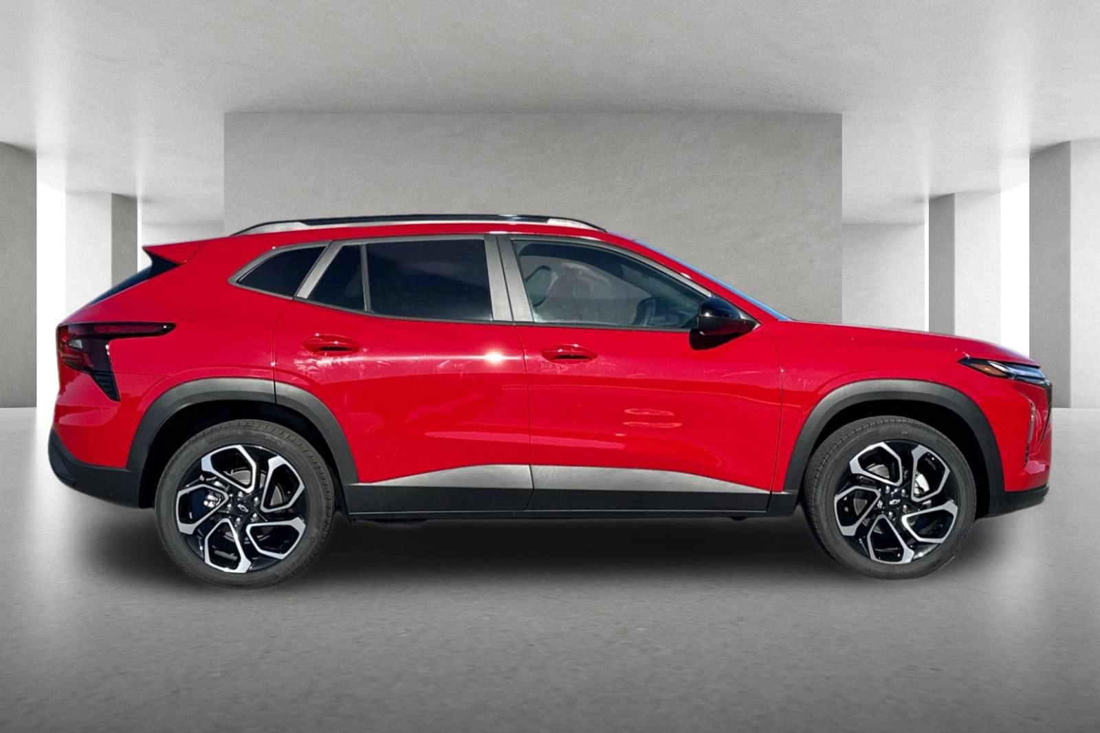New 2026 Chevrolet Trax RS w/ Driver Confidence Package FWD image 3