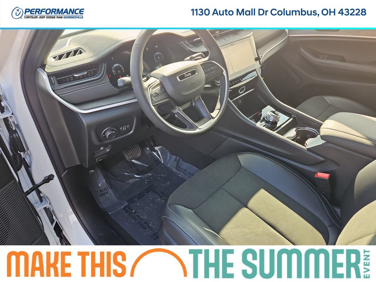 New 2026 Jeep Grand Cherokee Altitude AWD/4WD image 17