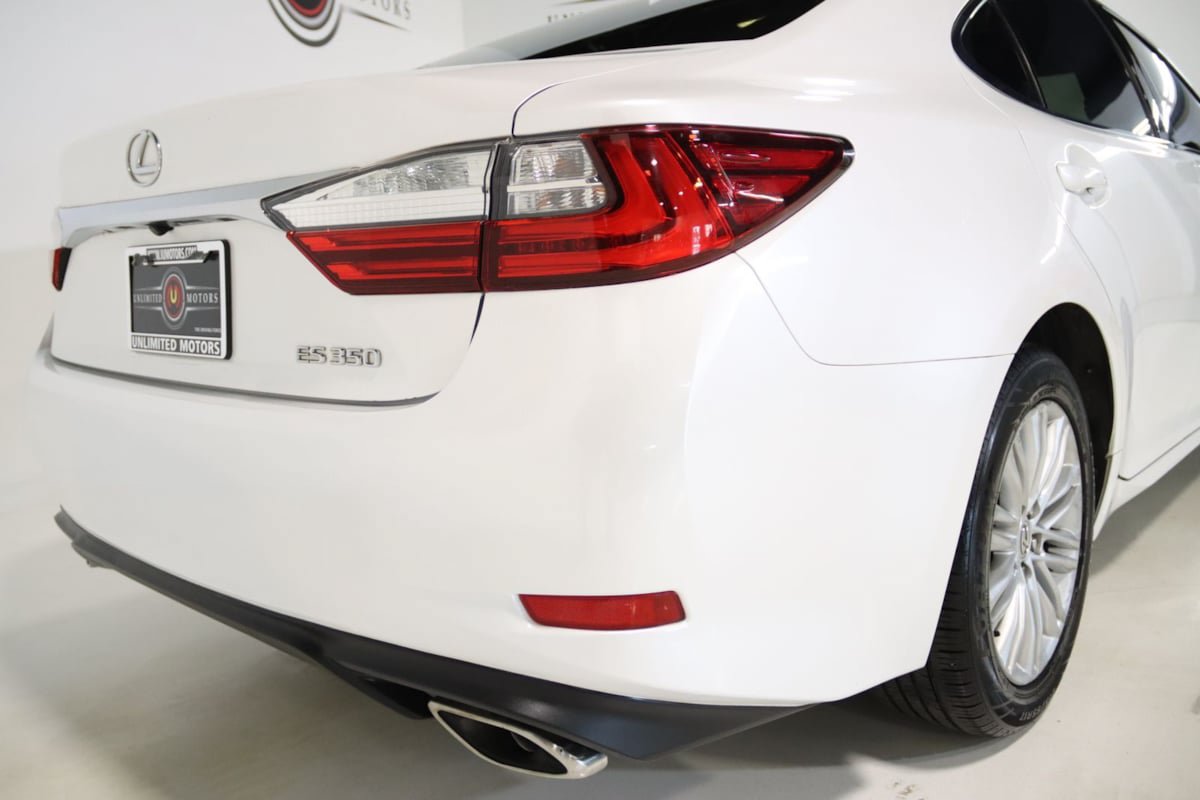 Used 2016 Lexus ES 350 FWD image 11