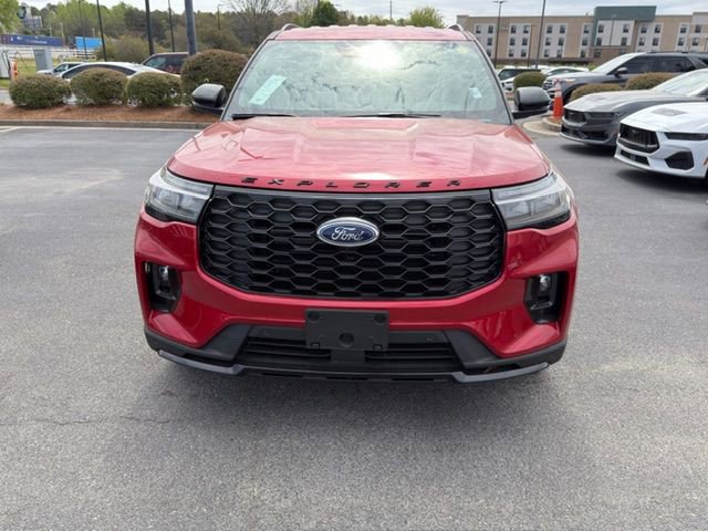 New 2026 Ford Explorer ST-Line w/ ST-Line Street Pack RWD image 11