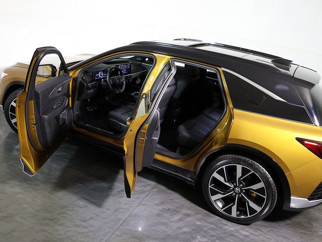 Used 2024 Acura ZDX Type S AWD/4WD image 5