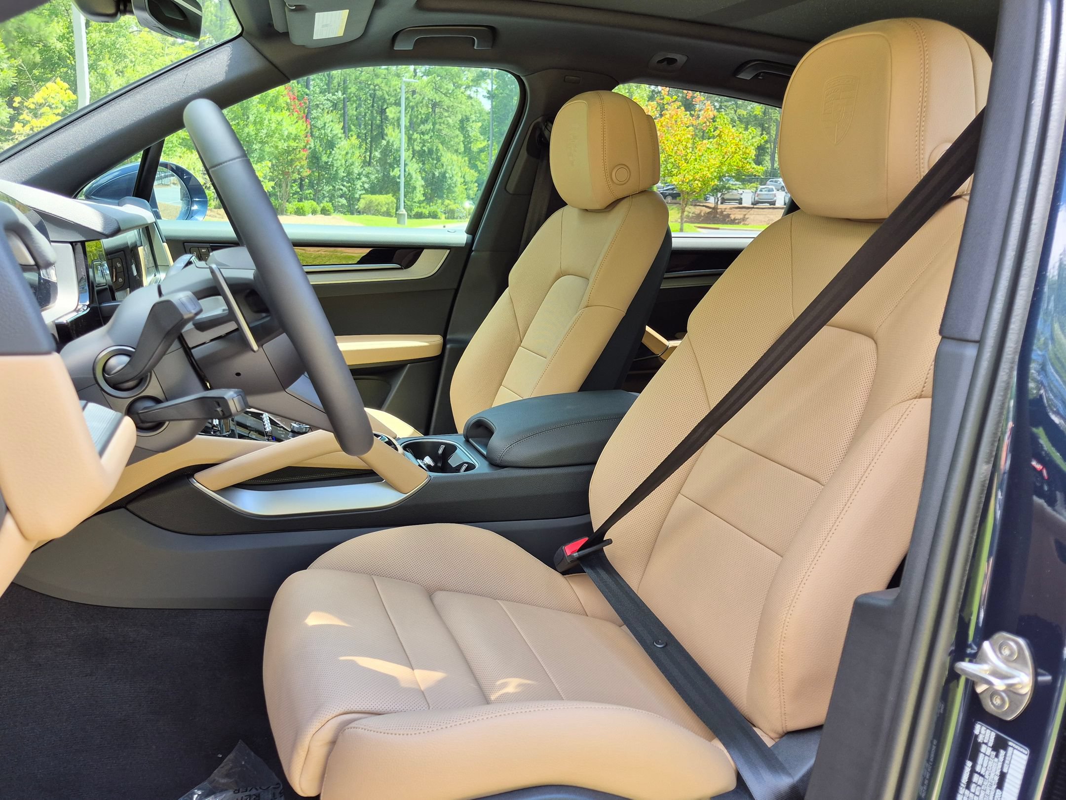 New 2026 Porsche Cayenne AWD/4WD image 5