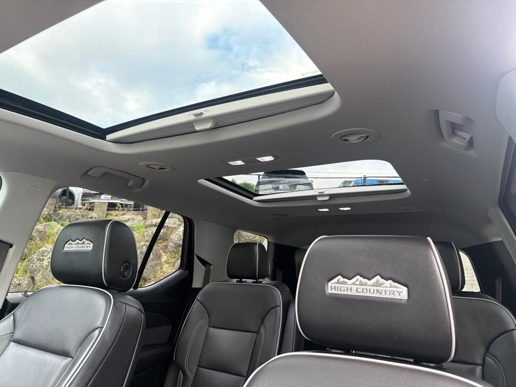 Used 2021 Chevrolet Traverse High Country w/ LPO, Floor Liner Package AWD/4WD image 49