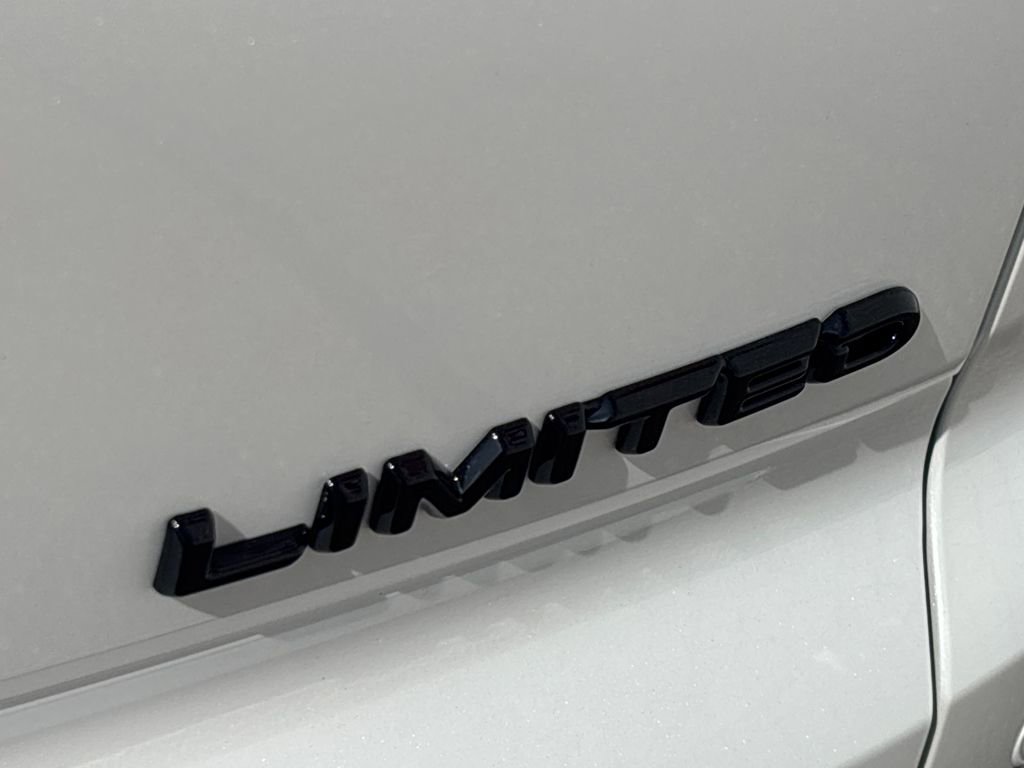 New 2026 Toyota Crown Signia Limited image 35