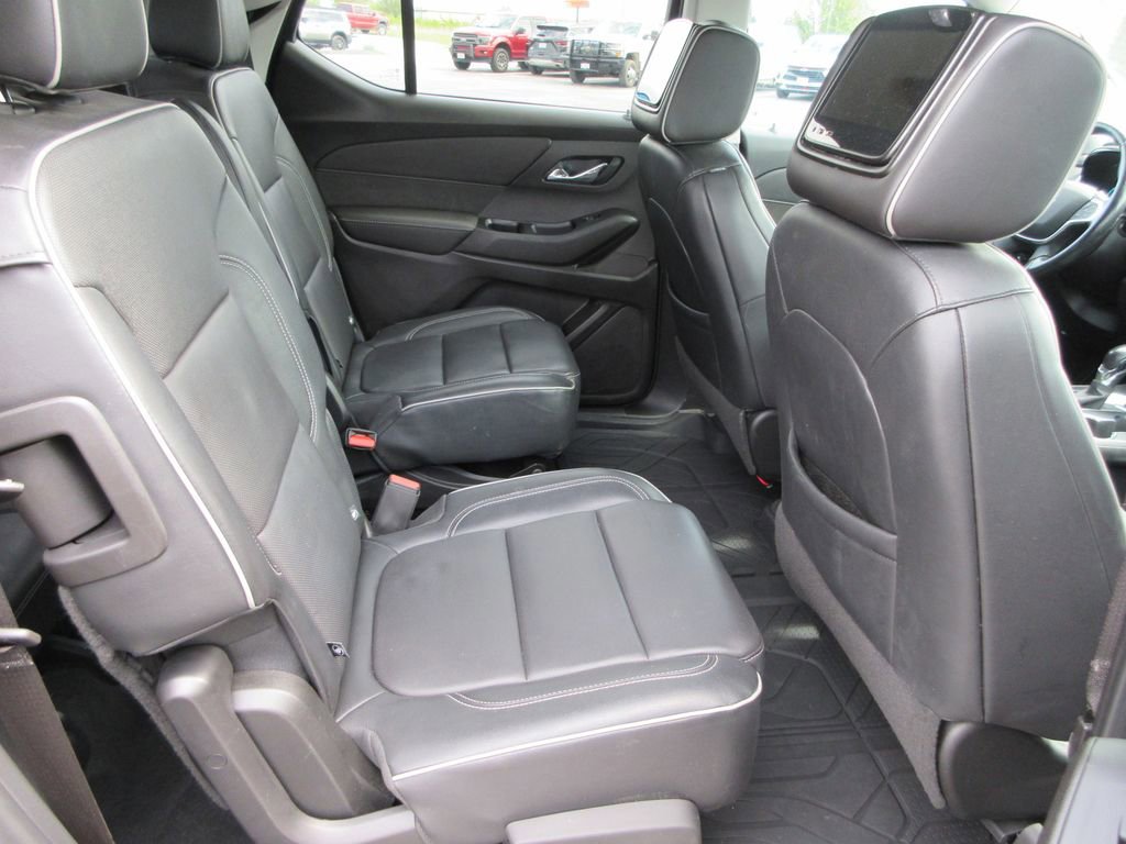 Used 2021 Chevrolet Traverse High Country w/ LPO, Floor Liner Package image 22