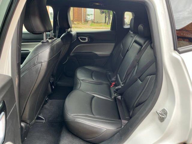 Used 2025 Jeep Compass Limited AWD/4WD image 15