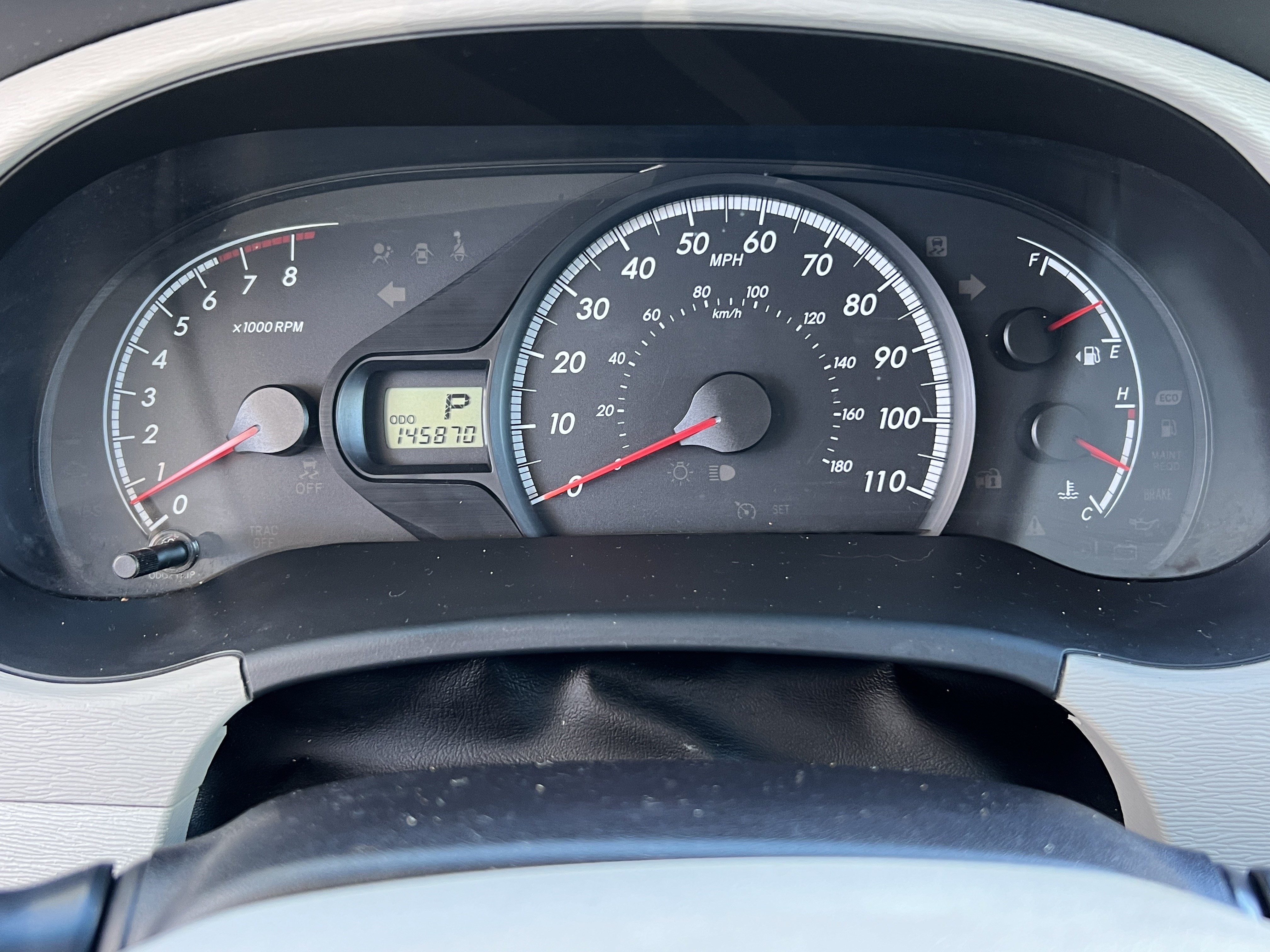 Used 2014 Toyota Sienna LE FWD image 24