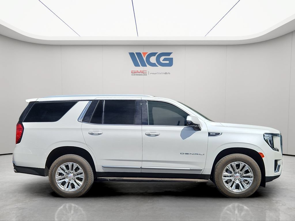 Used 2023 GMC Yukon Denali AWD/4WD image 2