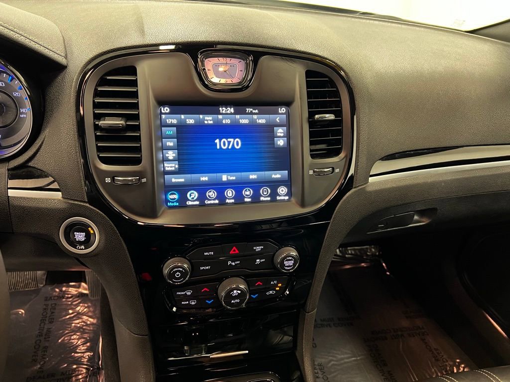 Used 2023 Chrysler 300 S image 18