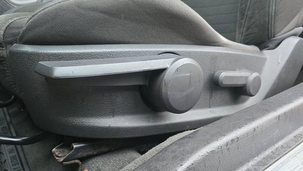 Used 2013 Ford Mustang Boss 302 w/ Boss 302 Accessory Pkg RWD image 62