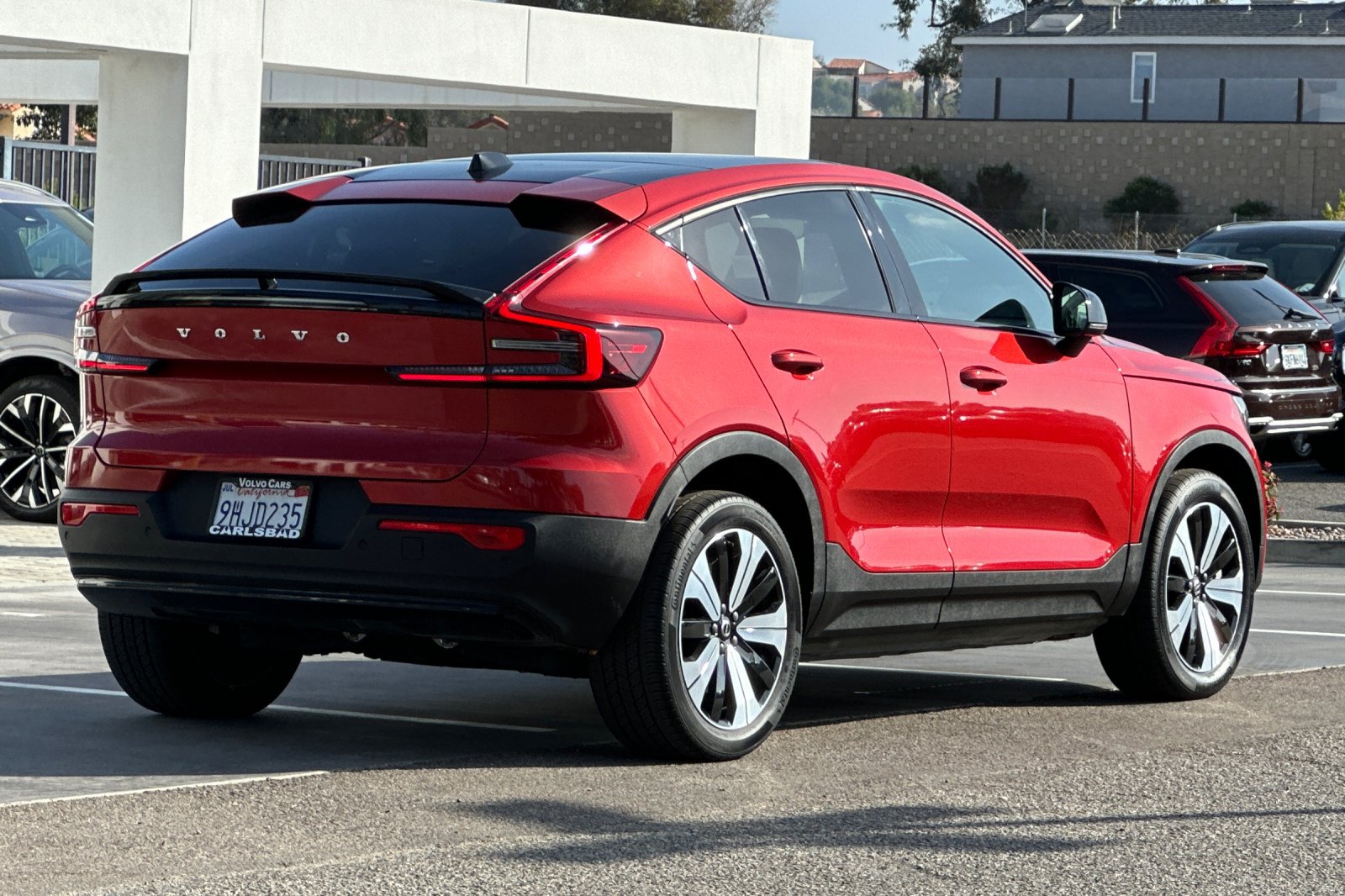 Certified 2023 Volvo C40 Recharge Core AWD/4WD image 4