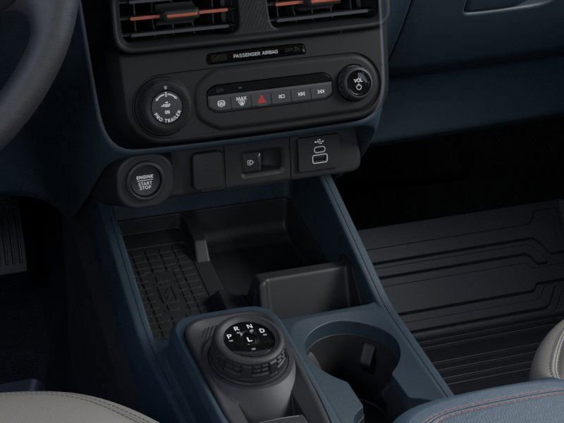 New 2025 Ford Maverick Lariat w/ 4K Tow Package image 17