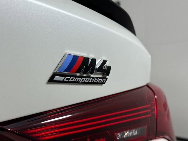 Used 2025 BMW M4 xDrive Competition w/ Executive Package image 9
