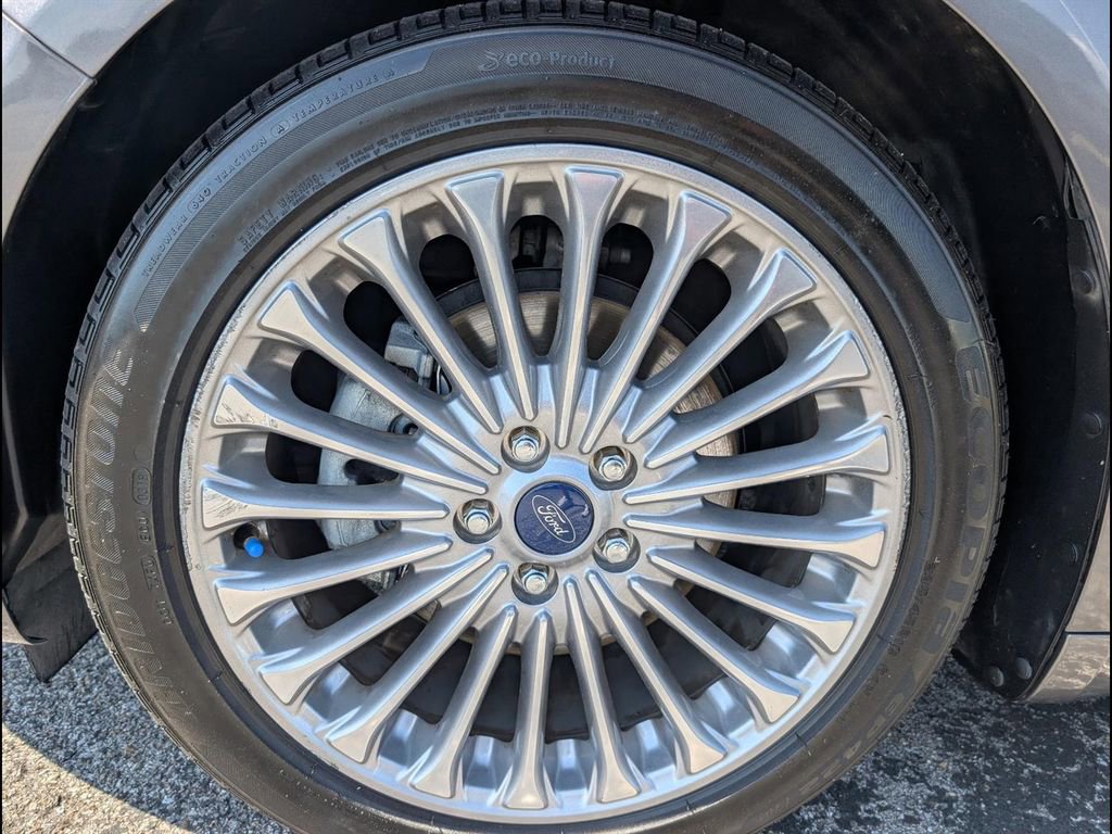 Used 2014 Ford Fusion Titanium FWD image 25