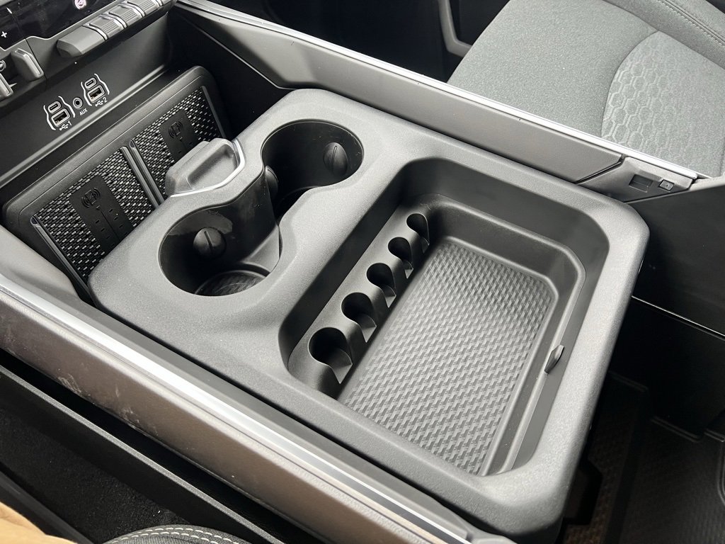 New 2025 RAM 2500 Big Horn image 38