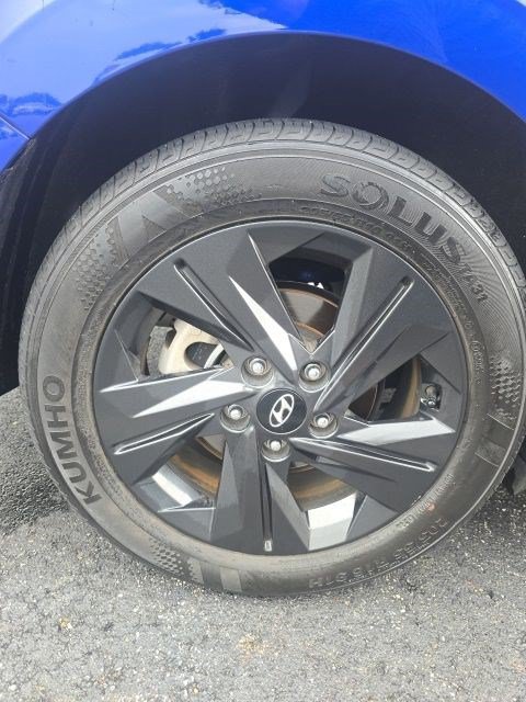 Used 2023 Hyundai Elantra SEL FWD image 22
