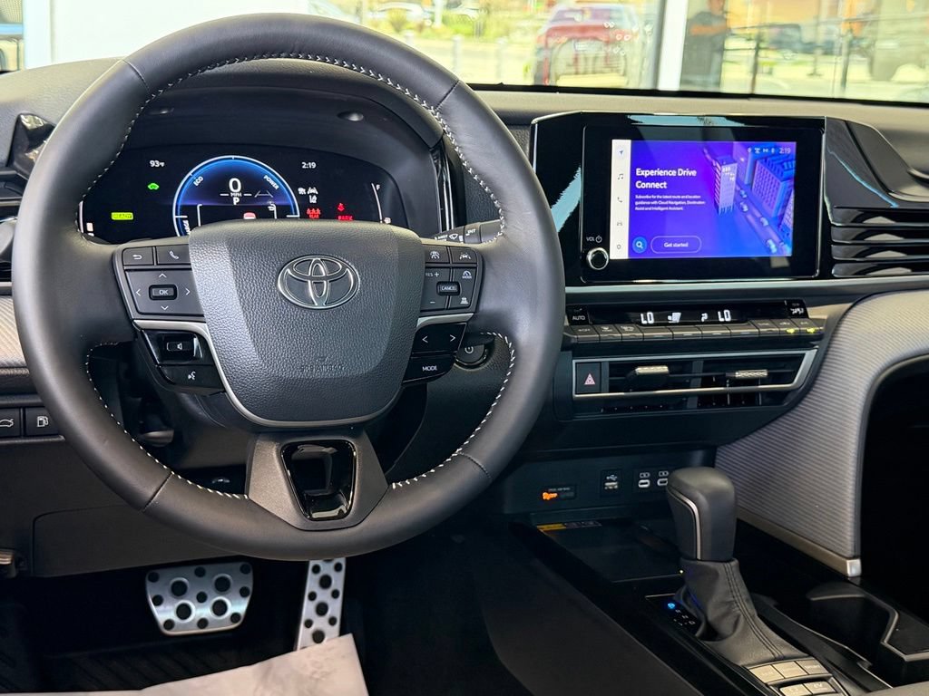 Certified 2026 Toyota Camry SE FWD image 31