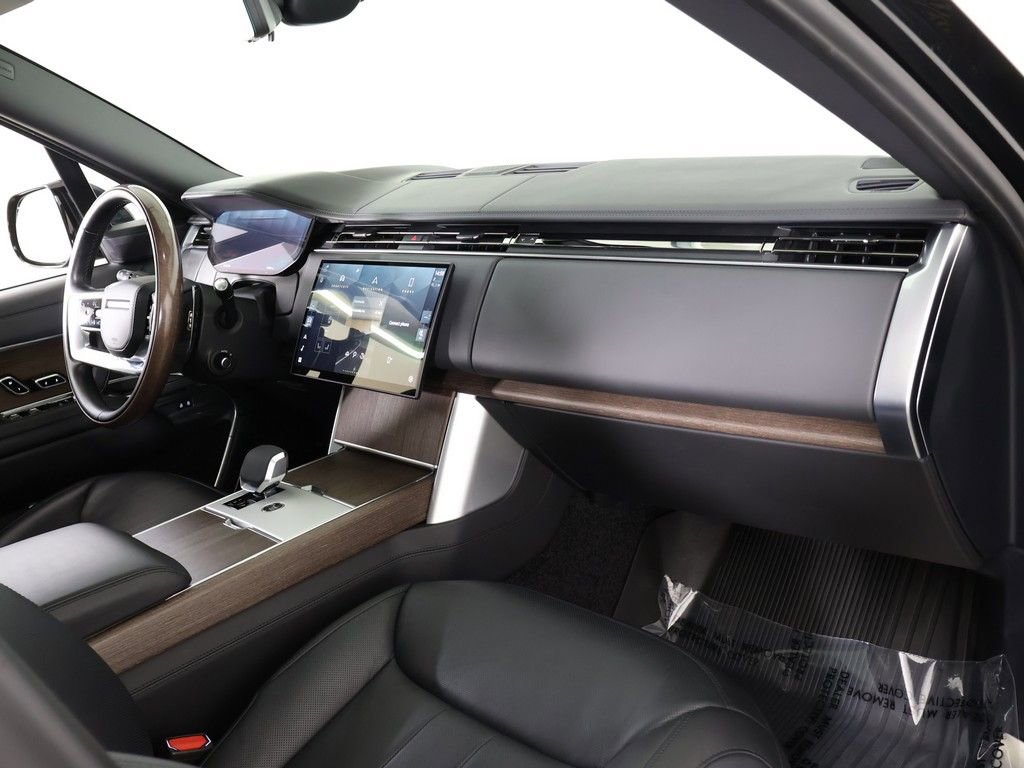 Used 2025 Land Rover Range Rover Autobiography AWD/4WD image 36