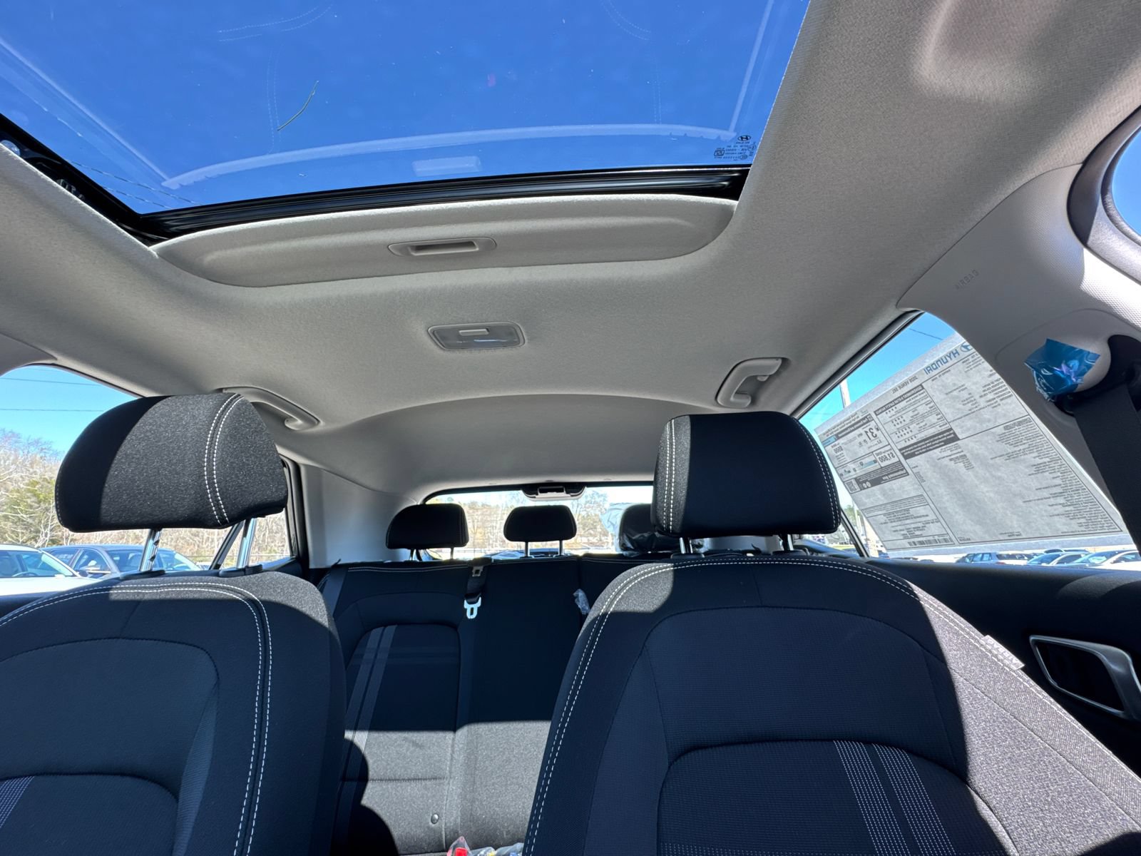 New 2026 Hyundai Venue SEL FWD image 32
