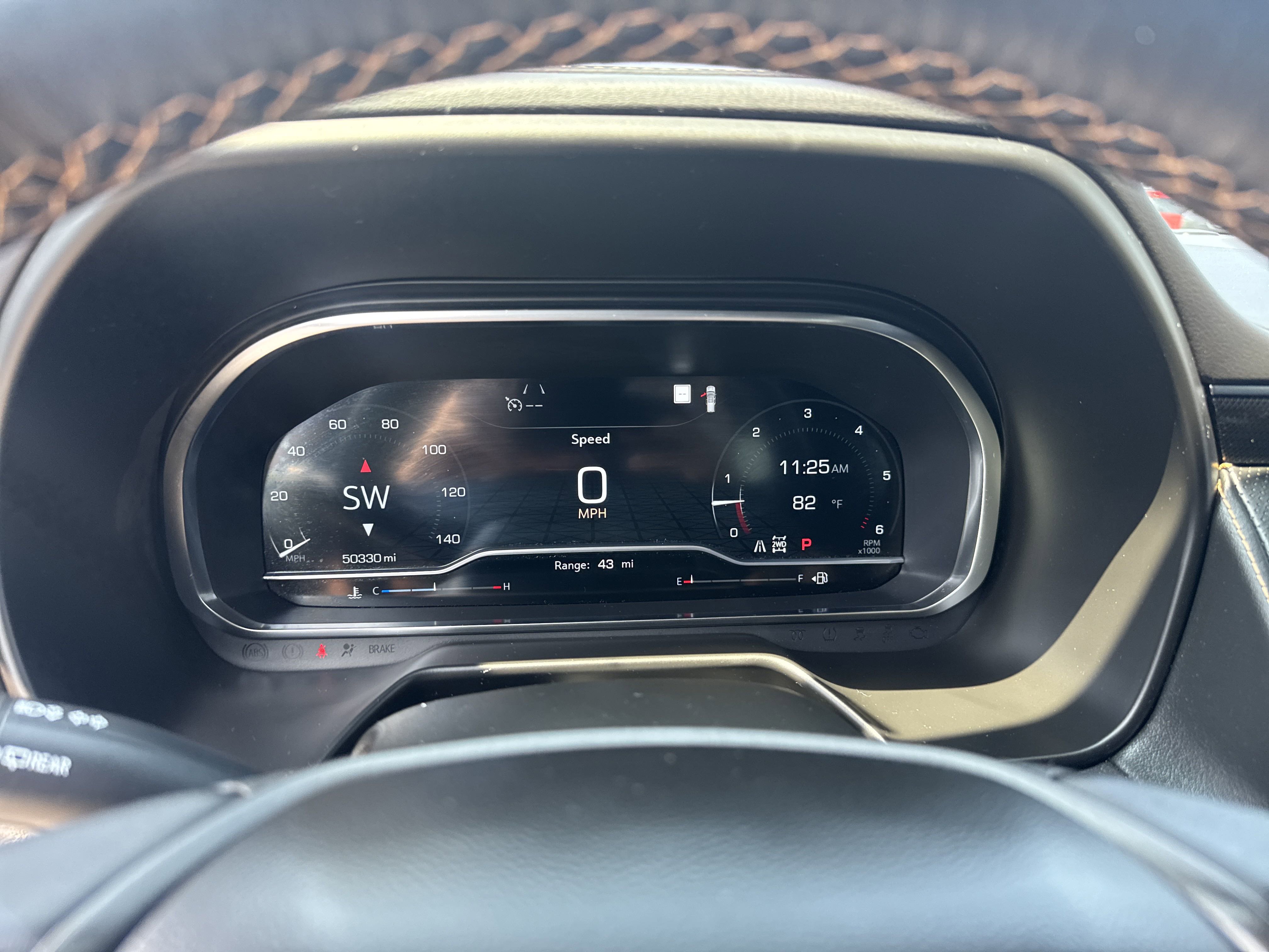 Used 2023 GMC Yukon AT4 w/ AT4 Premium Package image 21