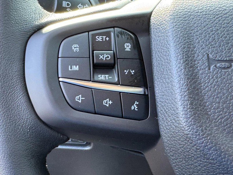 New 2025 Ford Ranger Lariat w/ Chrome Accent Package image 11