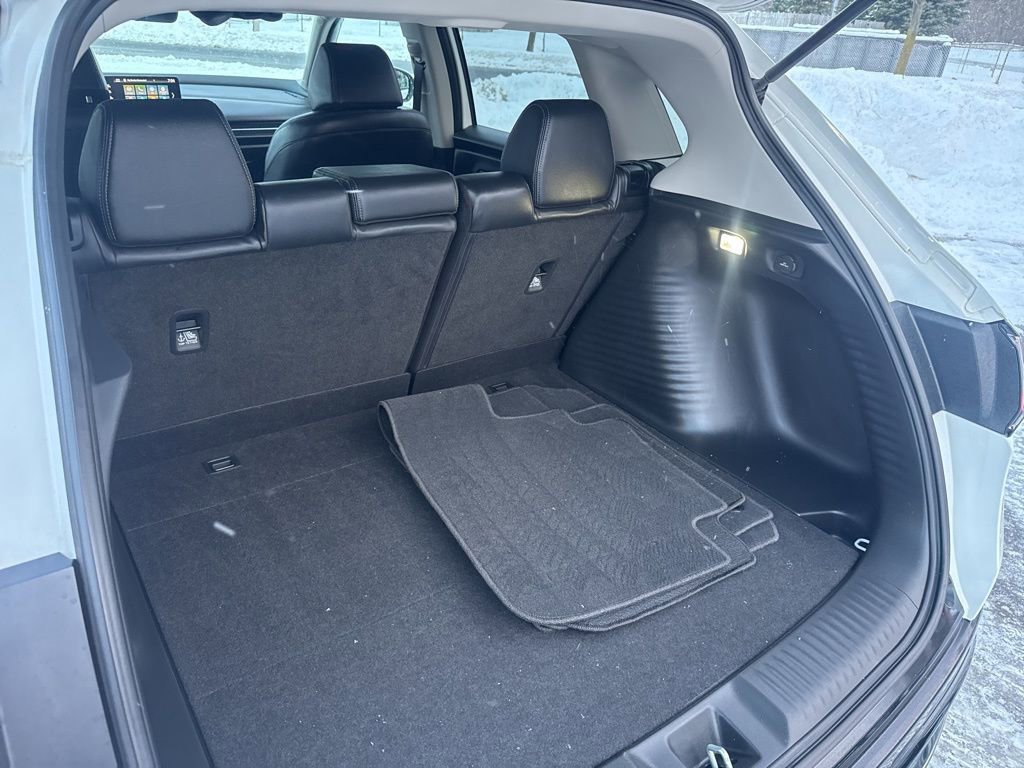 Certified 2025 Honda HR-V EX-L image 18