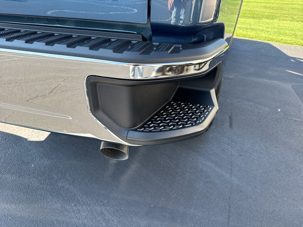 New 2026 Chevrolet Silverado 2500 LT w/ Convenience Package AWD/4WD image 6