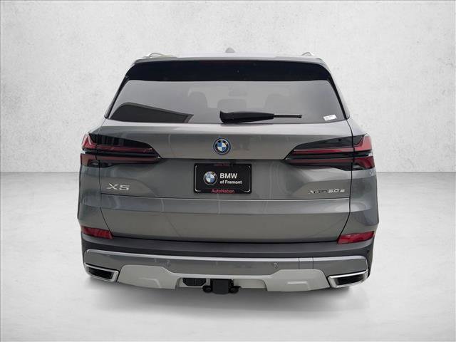 Used 2026 BMW X5 xDrive50e w/ Premium Package image 7