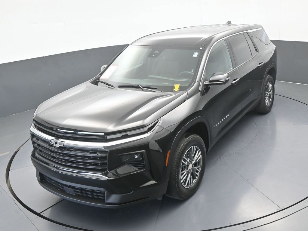 Used 2024 Chevrolet Traverse LS image 54